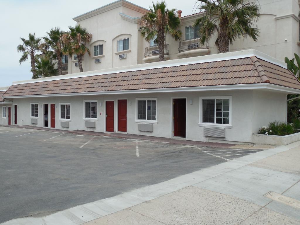 Coast Inn Oceanside Buitenkant foto