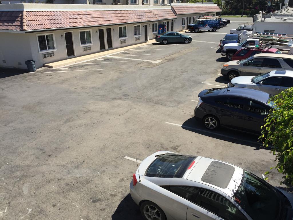 Coast Inn Oceanside Buitenkant foto